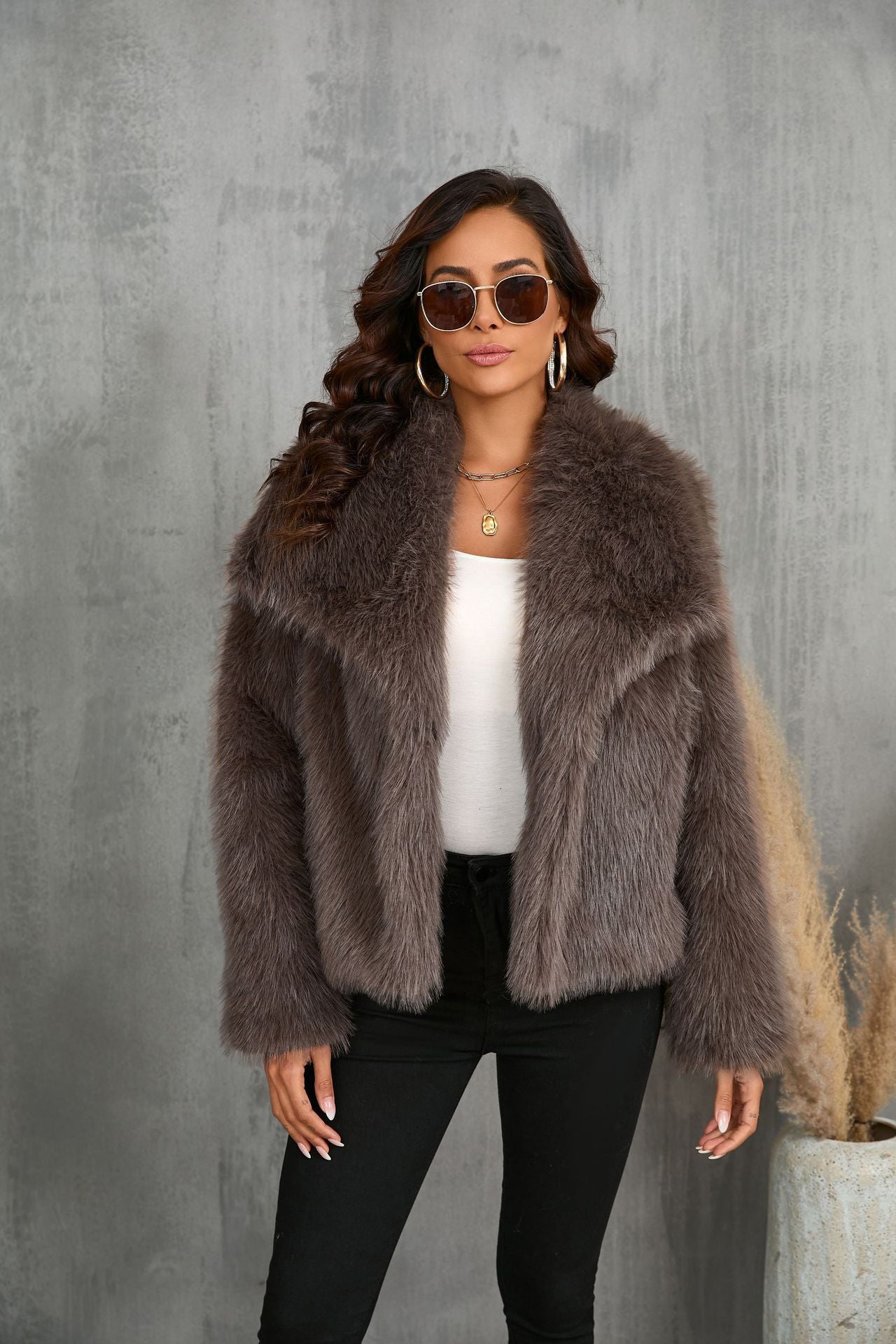 Winter Plush Coat - Fashionable Warm Thick Fluffy Lapel Jacket for Women, Casual Long Sleeve Outerwear